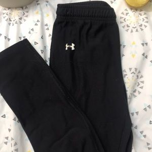 Kids under armed sweatpants